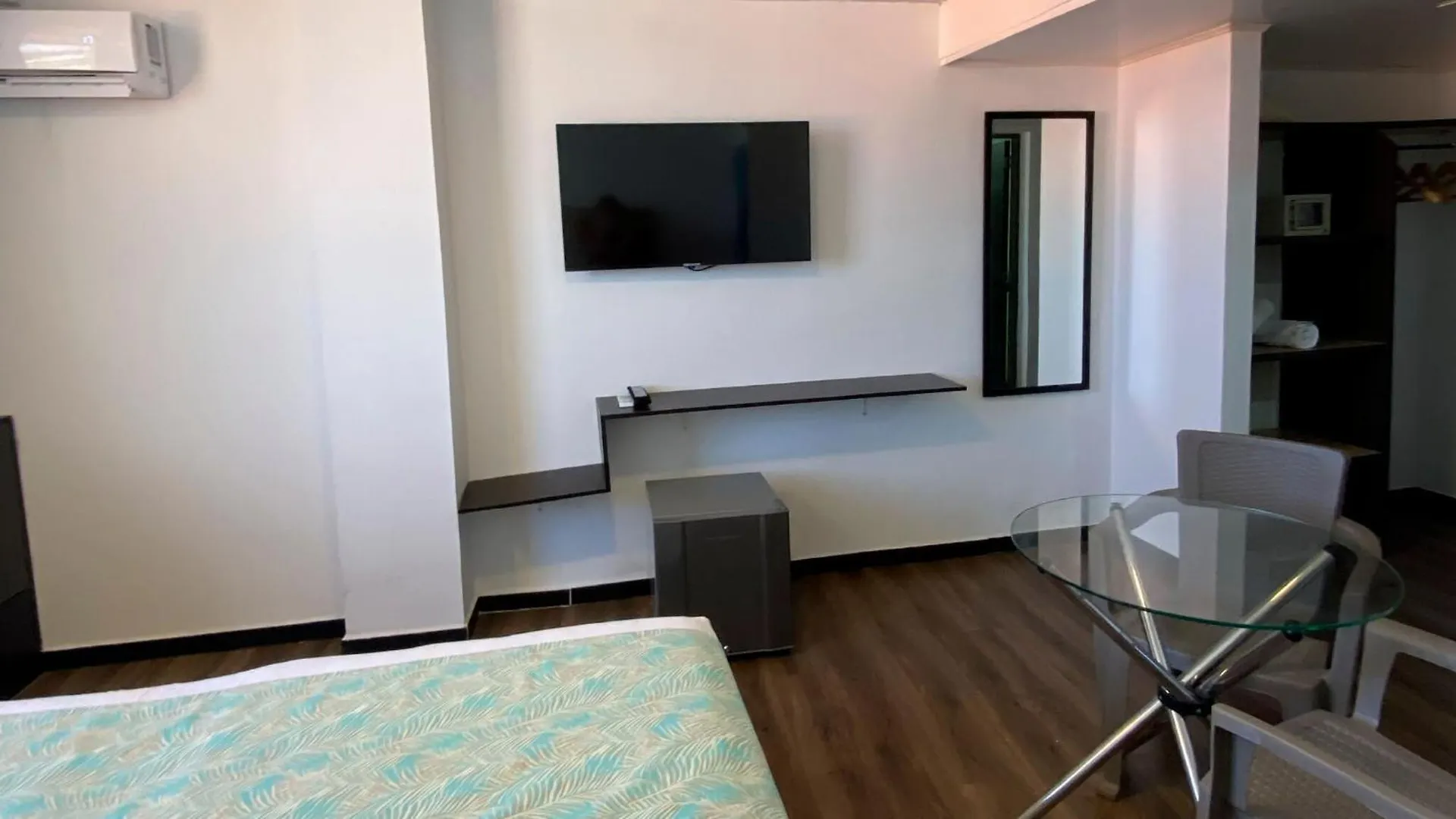 On Vacation Blue Tone Hotel San Andres
